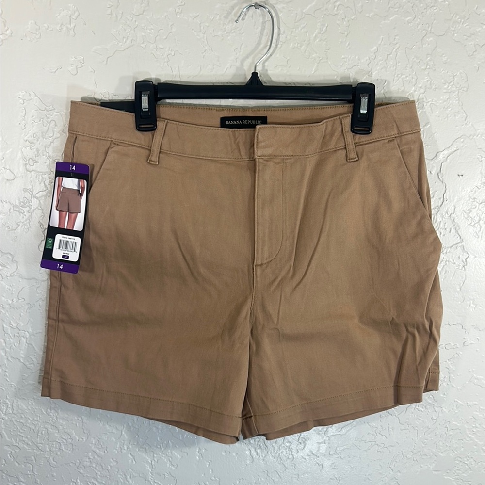 Banana Republic Tan Bermuda Shorts Cotton Twill